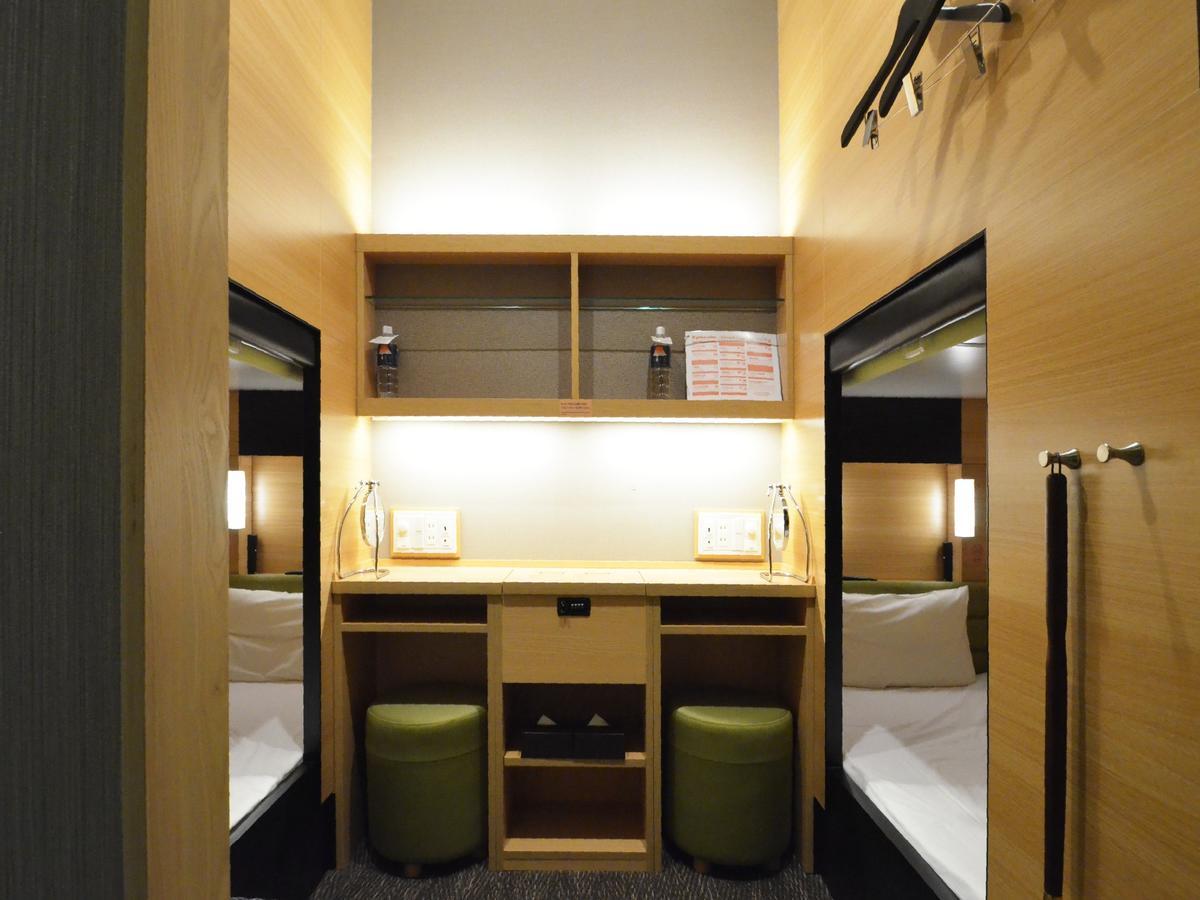 Global Cabin Tokyo Suidobashi Exterior foto